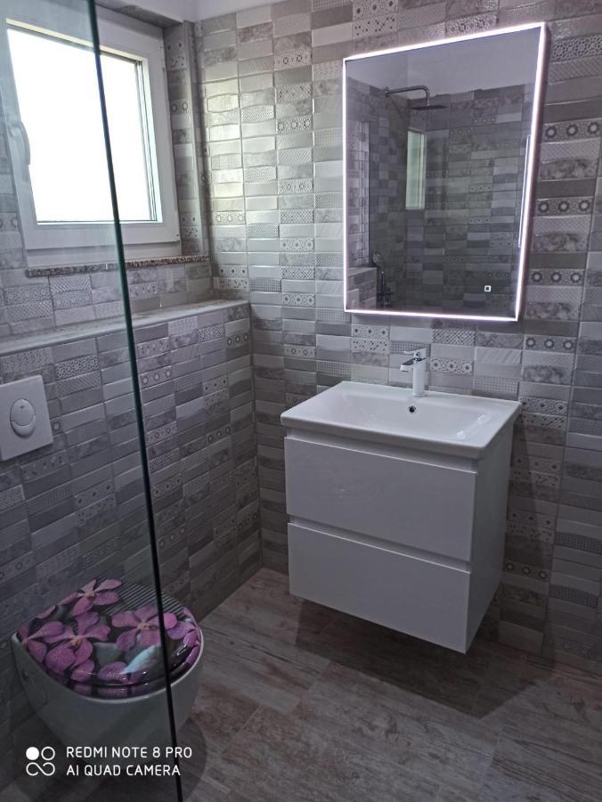 Villa Luna Biograd Na Moru Ngoại thất bức ảnh