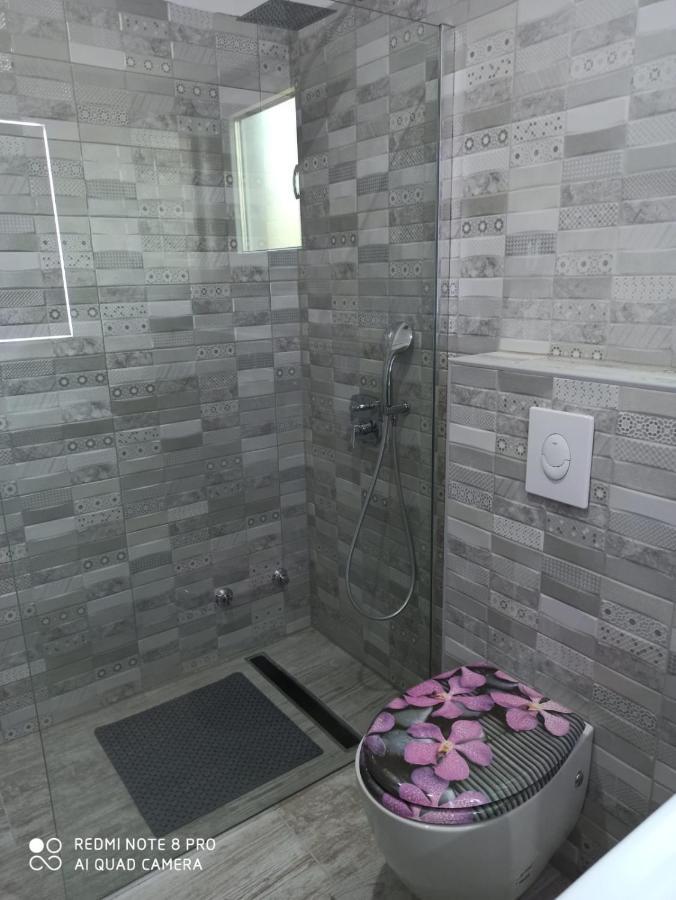 Villa Luna Biograd Na Moru Ngoại thất bức ảnh