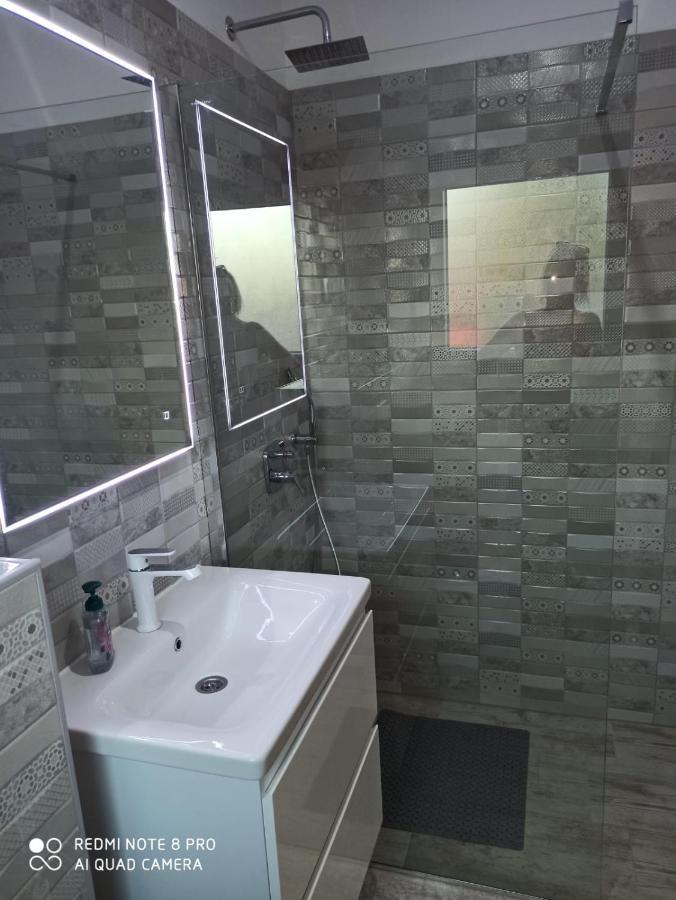 Villa Luna Biograd Na Moru Ngoại thất bức ảnh